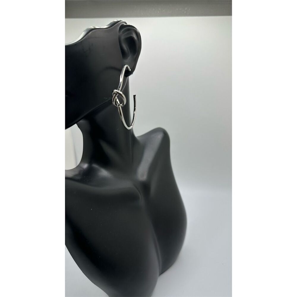 NWT New Directions Silver Hoop Knot Earrings Secure Lock Back 1.5" Diame… - Picture 6 of 6